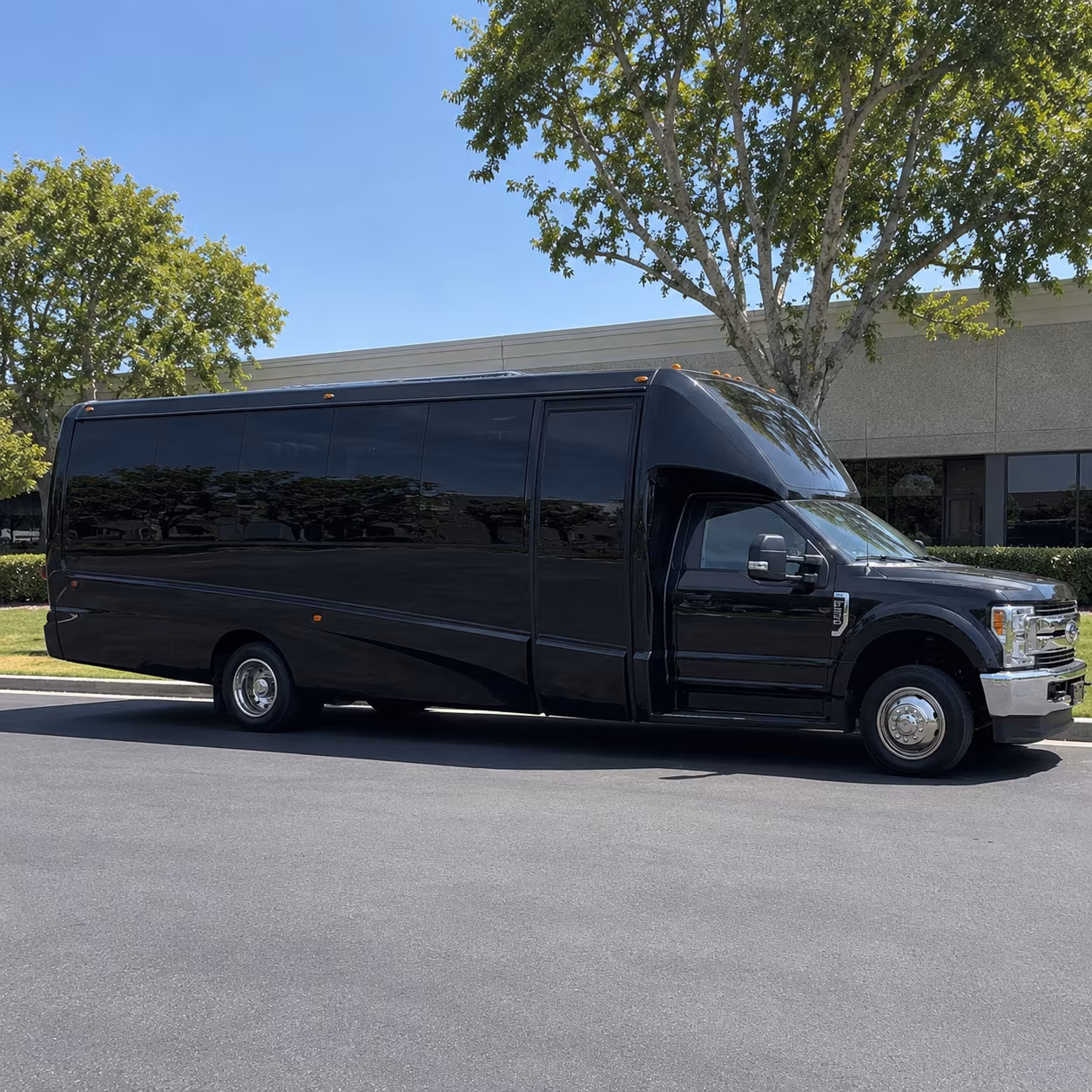 Tempe Winery Tour & Pub Crawl Transportation