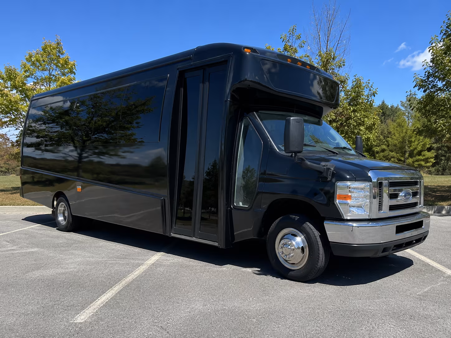 Tucson Airport Shuttle & Transportation party bus exterior