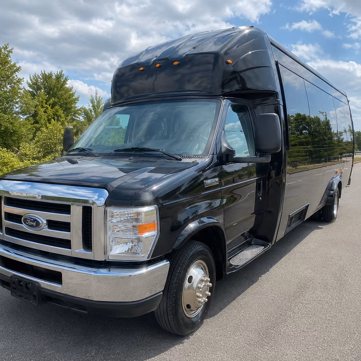 Tucson Birthday, Sweet 16, & Quinceañera Transportation pickup coordination