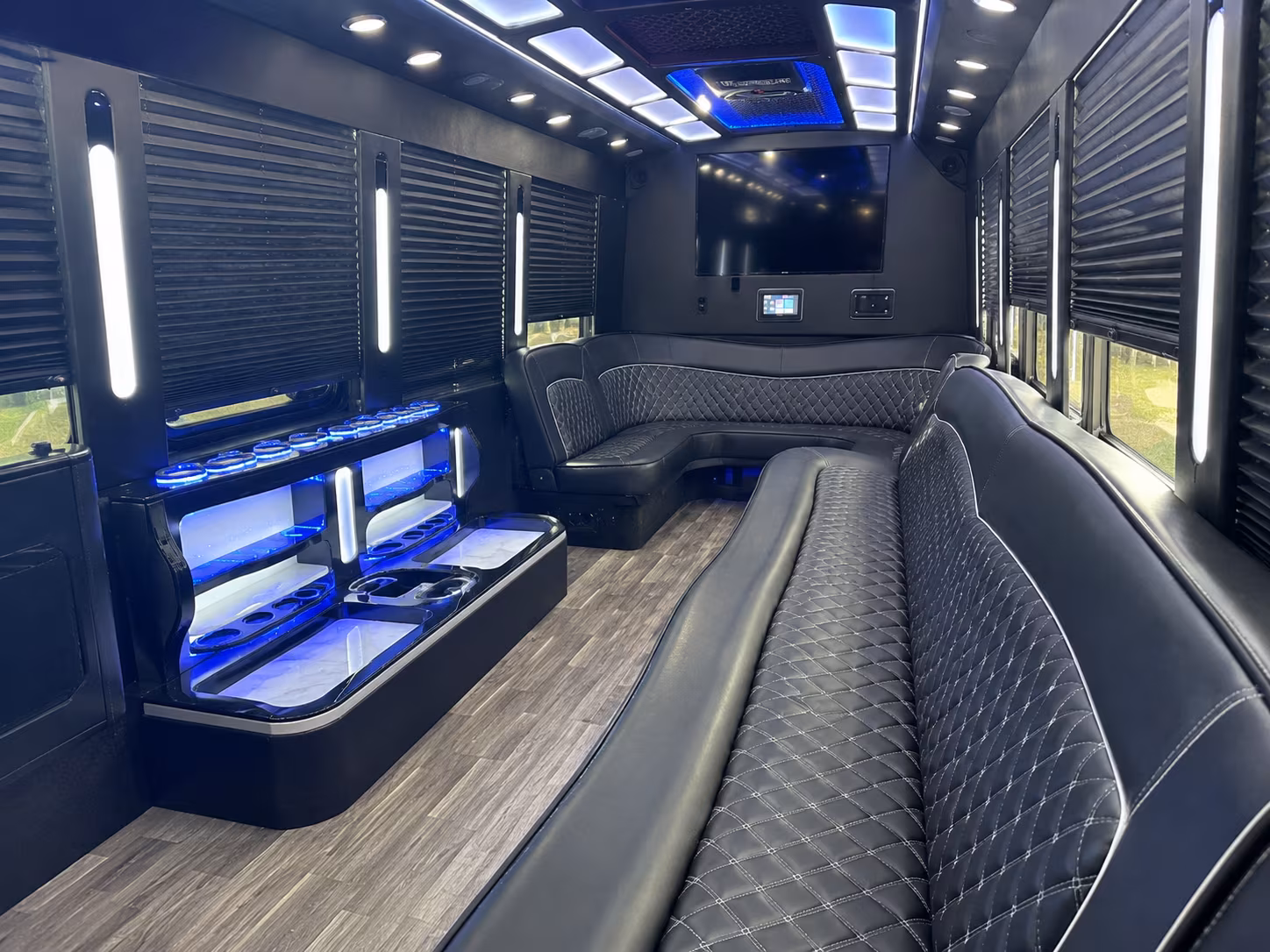Tucson Homecoming & Prom Party Bus Rentals