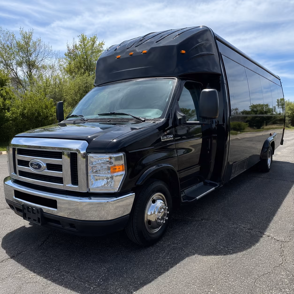 Tucson Wedding Transportation party bus exterior
