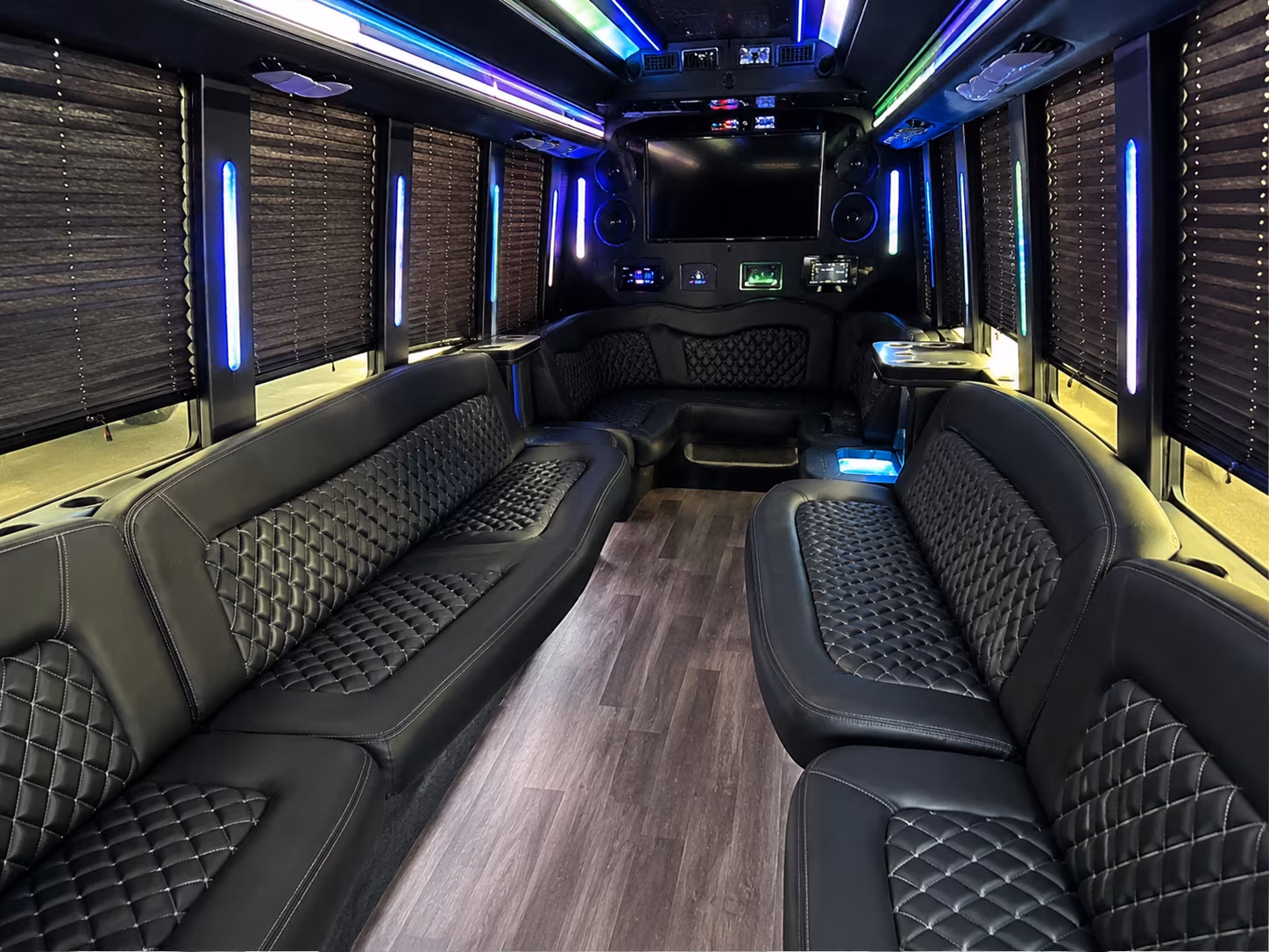 Tucson Winery Tour & Pub Crawl Transportation onboard seating